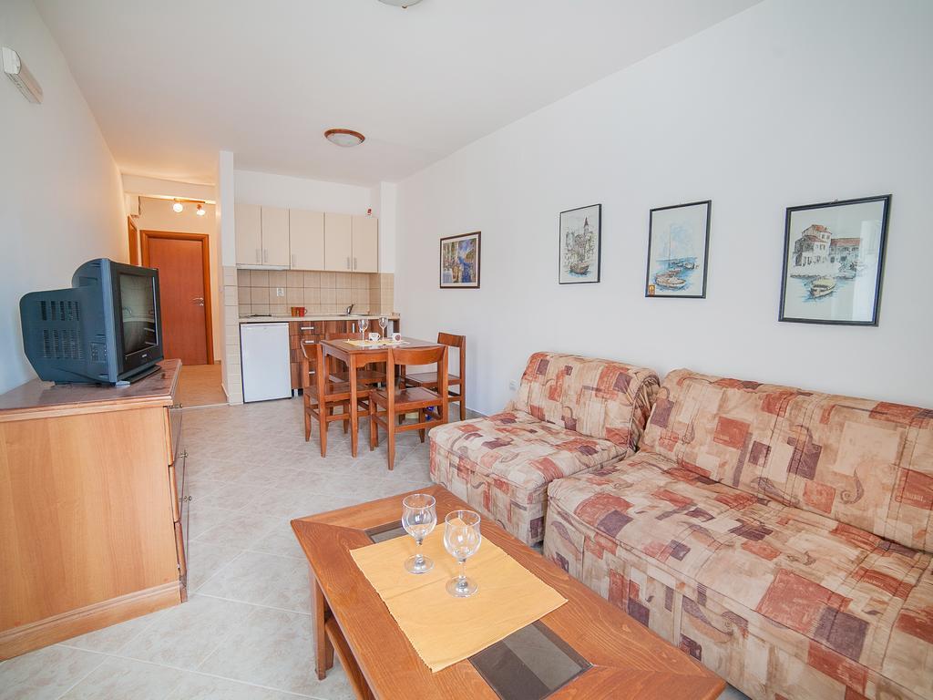 Apartments Ivan Petrovac Rum bild