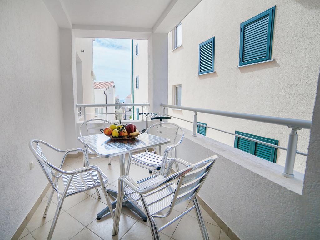 Apartments Ivan Petrovac Rum bild